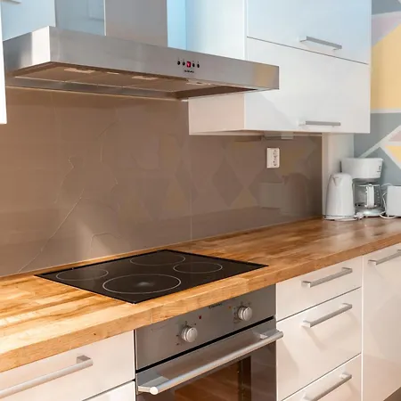 2ndhomes Bright & Spacious 2-story With Sauna * Helsinky