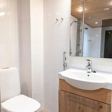 2ndhomes Bright & Spacious 2-story With Sauna *