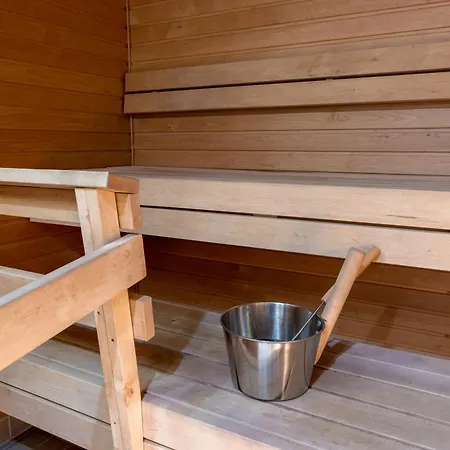 Lejlighed 2ndhomes Bright & Spacious 2-story With Sauna